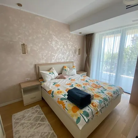 Apartament Naty Lägenhet